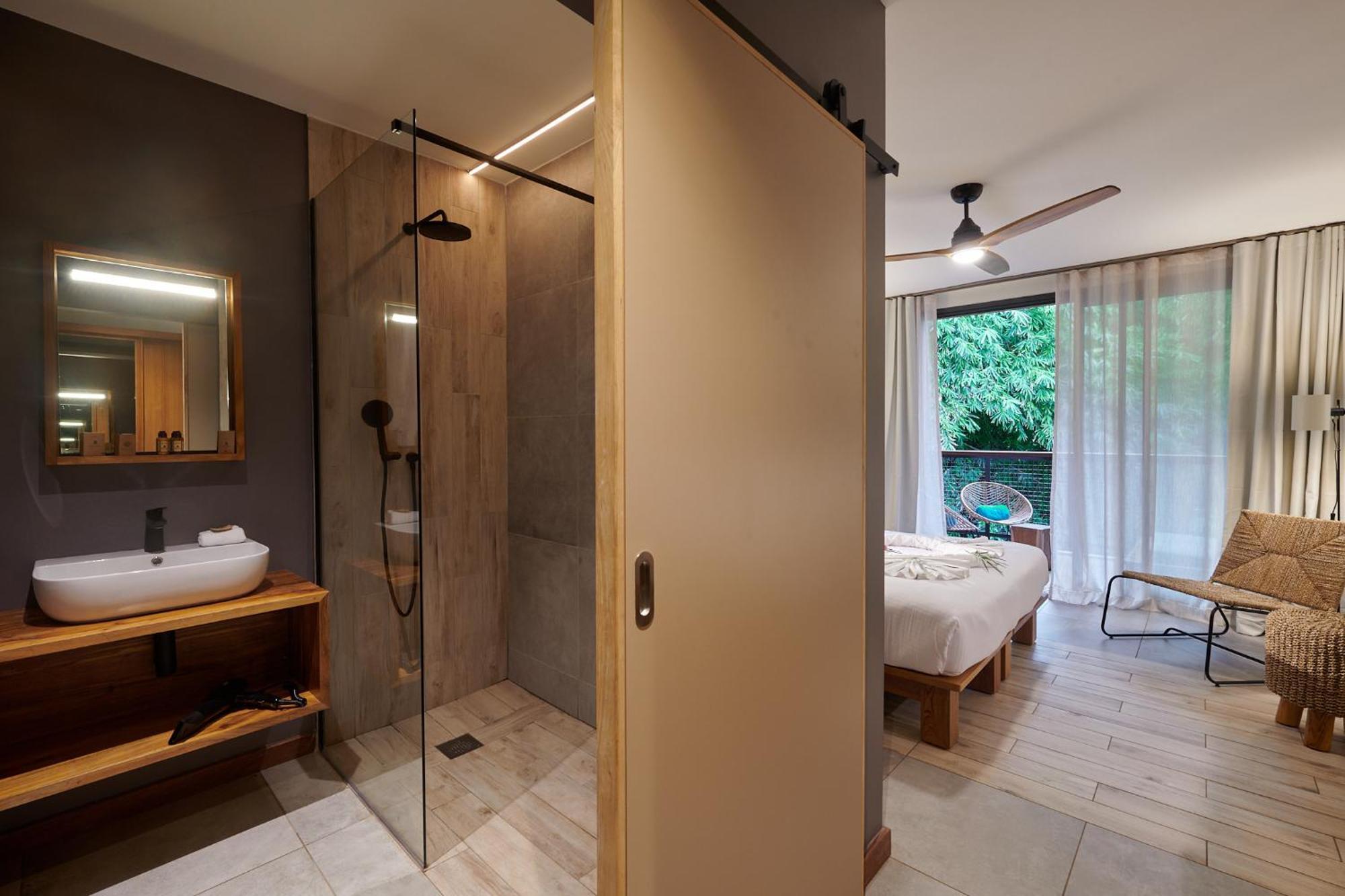 Papangue Hotel & Spa L'Etang-Sale ภายนอก รูปภาพ